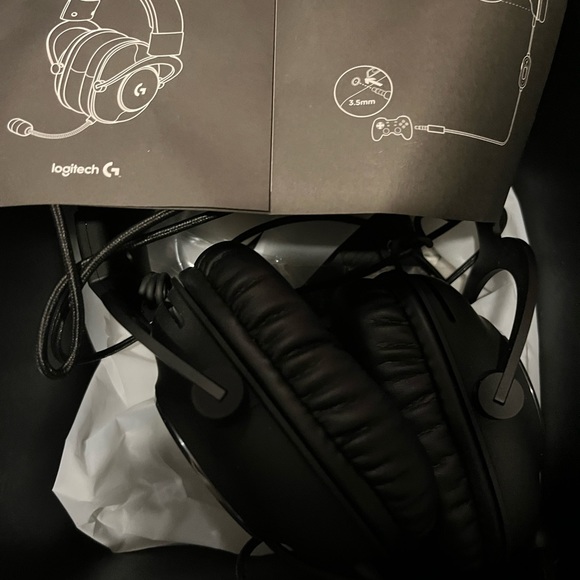 Logitech Pro Headset - Picture 3 of 3